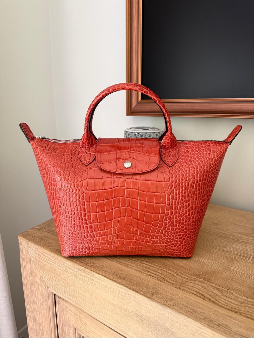 NWOT Longchamp Le Pliage Cuir bag in a‎ croc-embossed orange leather